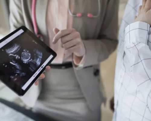 济南医院可以代怀,我是做试管婴儿的4月30号取卵的，医生说子宫不好要先d冻胚